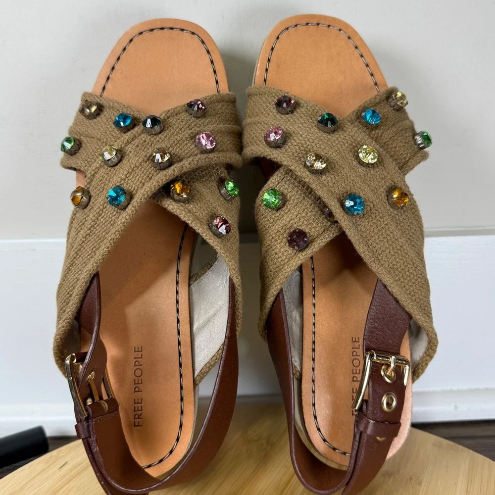 Free People Beach Club Platform Sandals Womens 8 Tan Jeweled Boho Chunky Shoes
